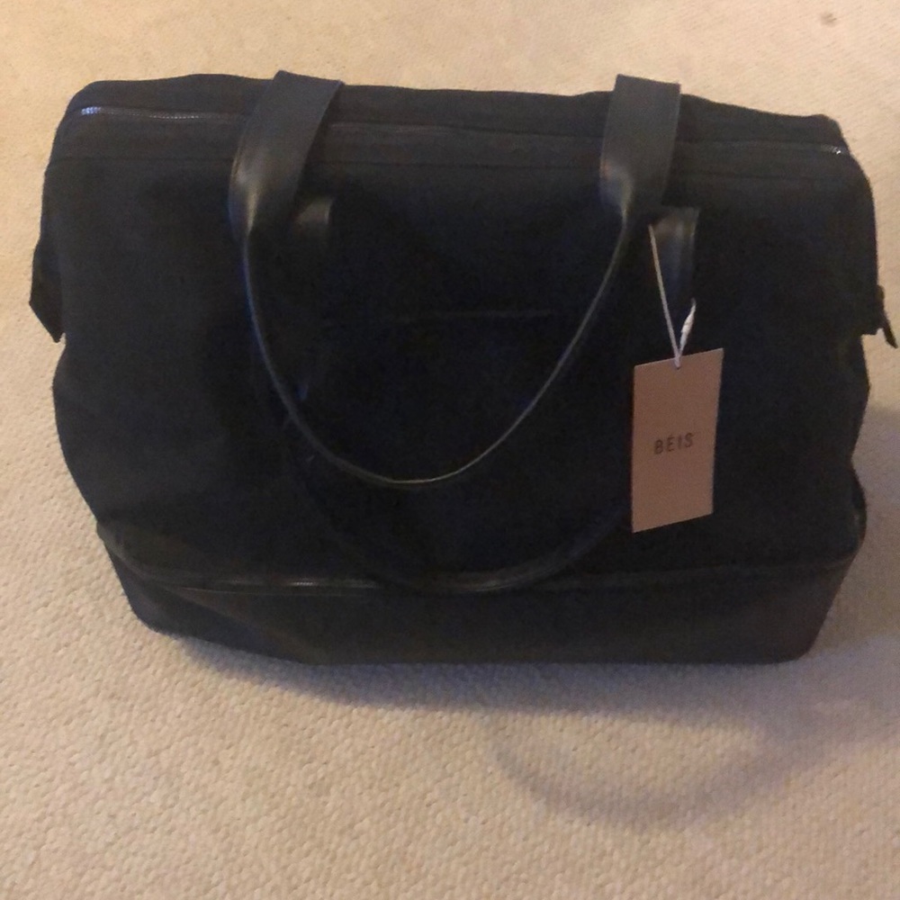 Béis Weekender
